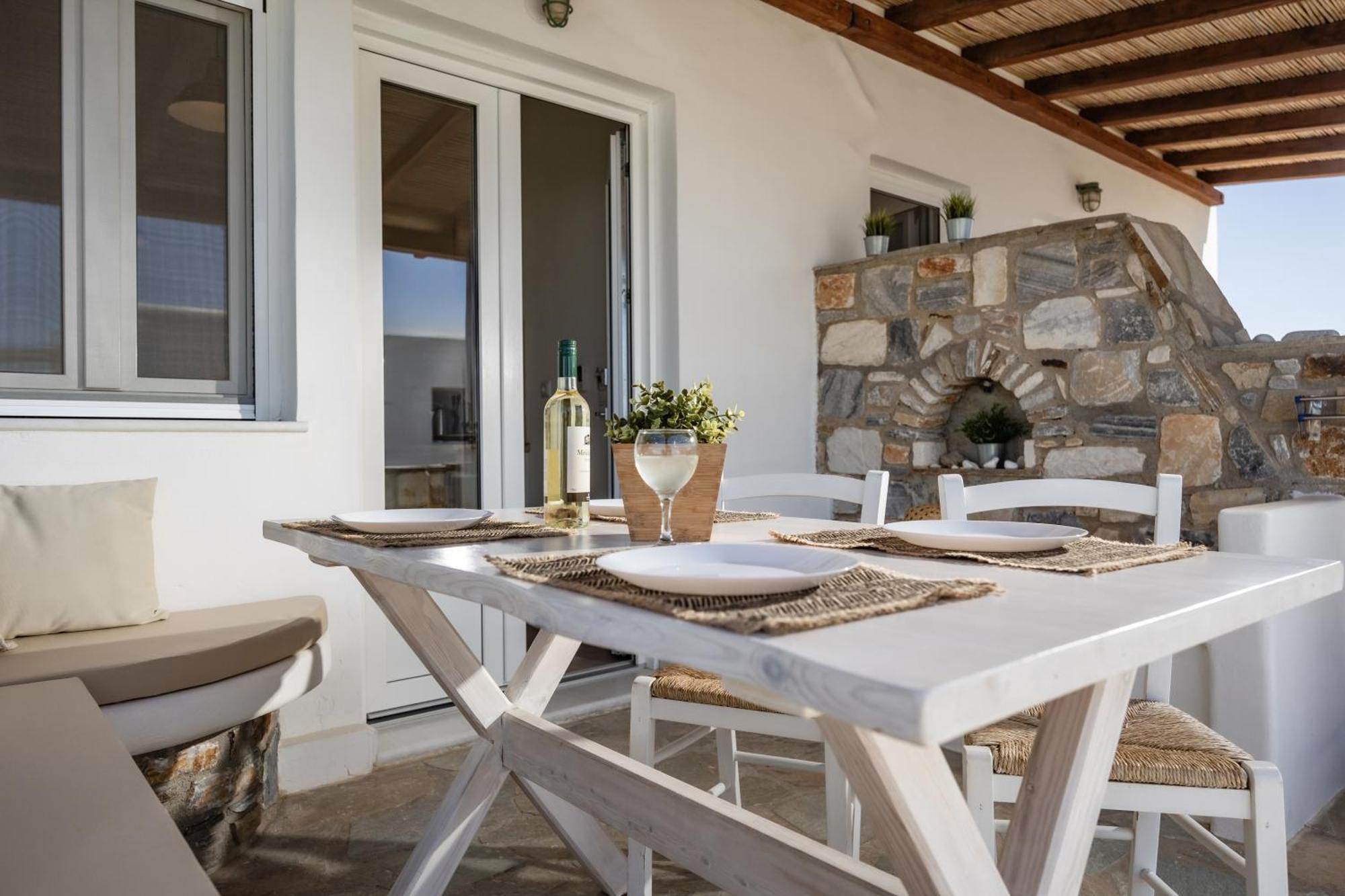 Thea Suites Naxos Ágios Prokópios Extérieur photo