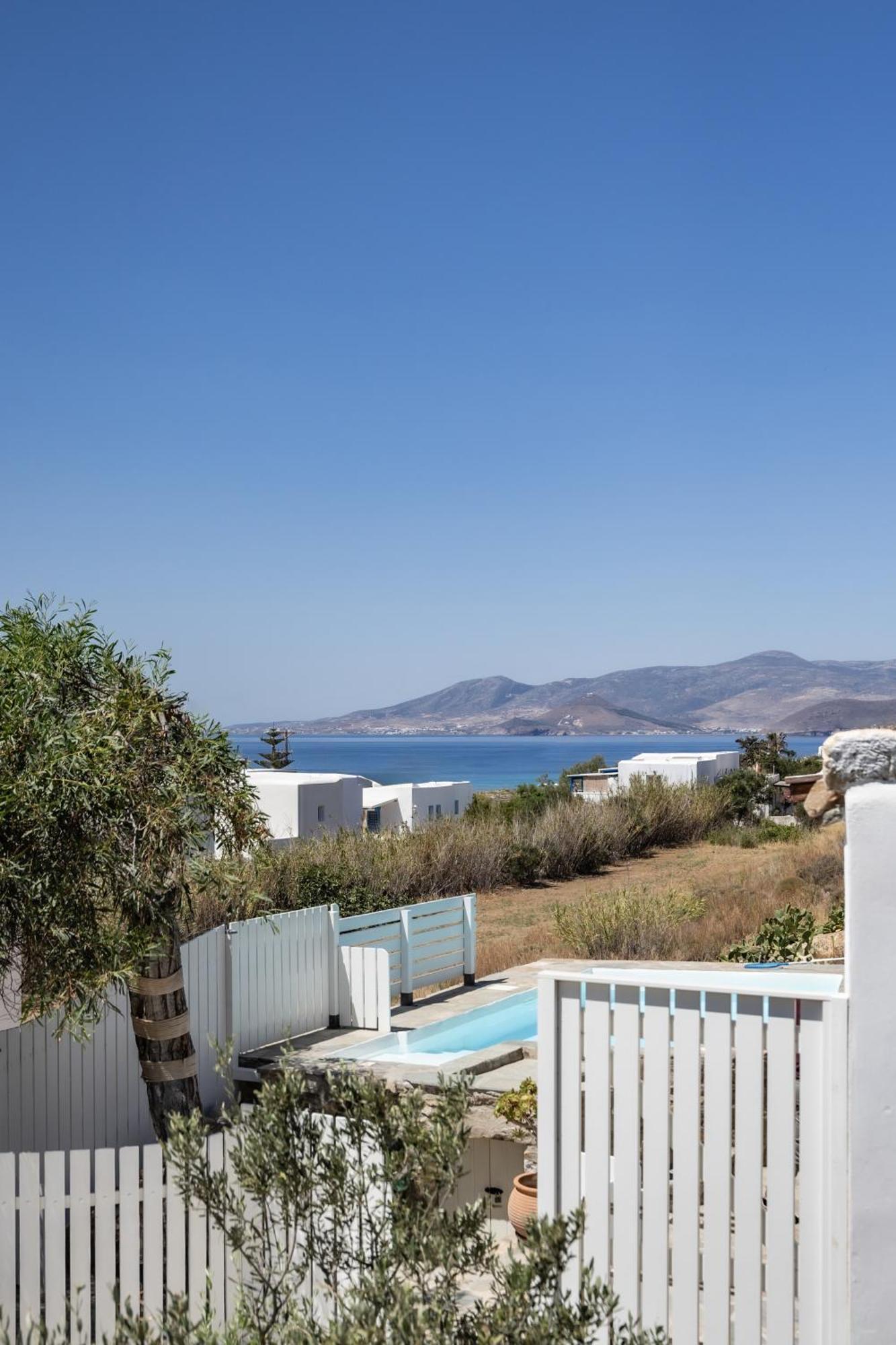 Thea Suites Naxos Ágios Prokópios Extérieur photo