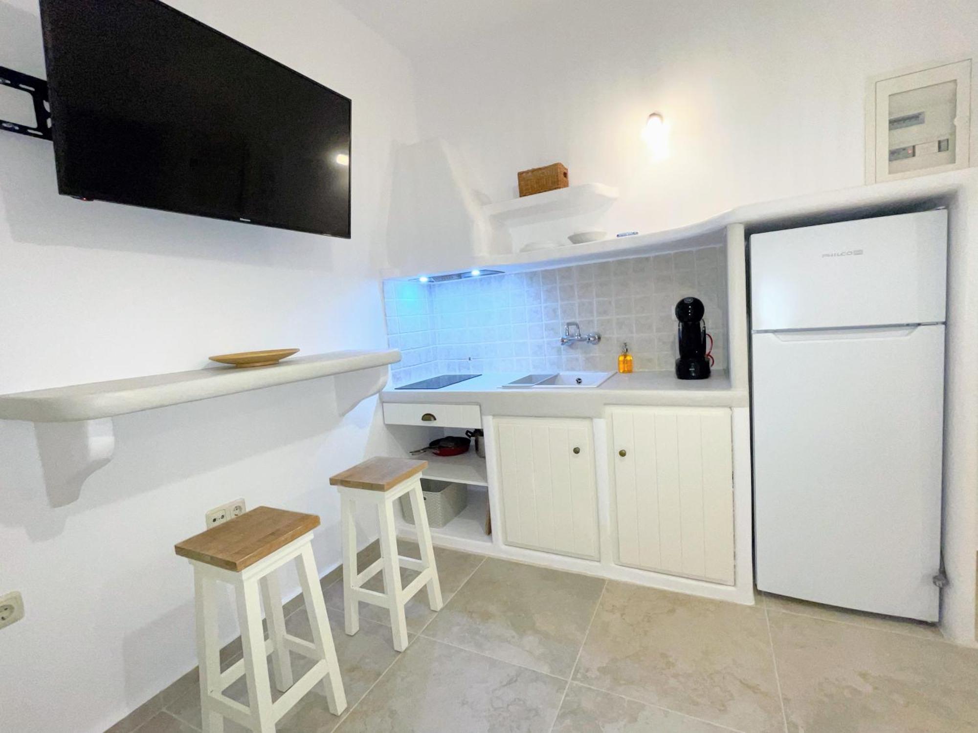 Thea Suites Naxos Ágios Prokópios Extérieur photo